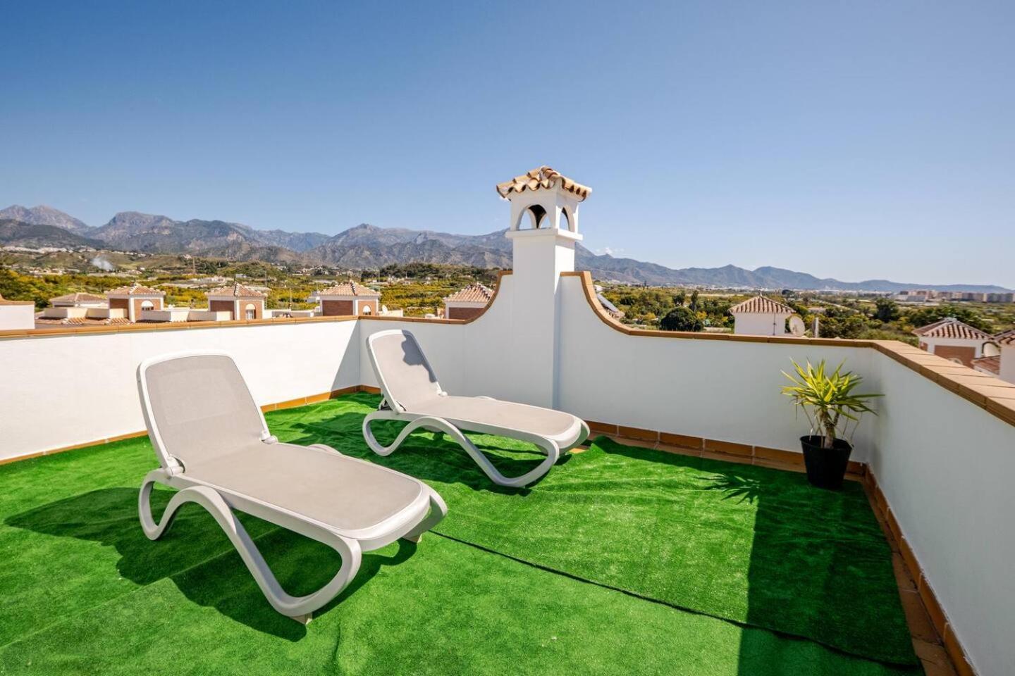 Villa Antonia Mar - Private & Heated Pool - Punta Lara Nerja Ngoại thất bức ảnh